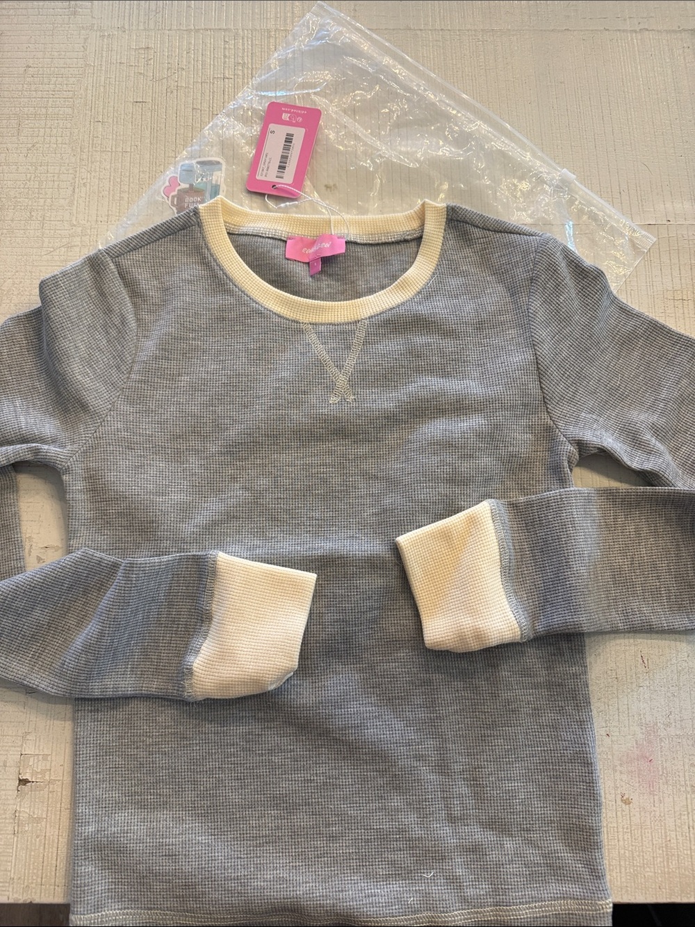 Edikted thermal top nwt
